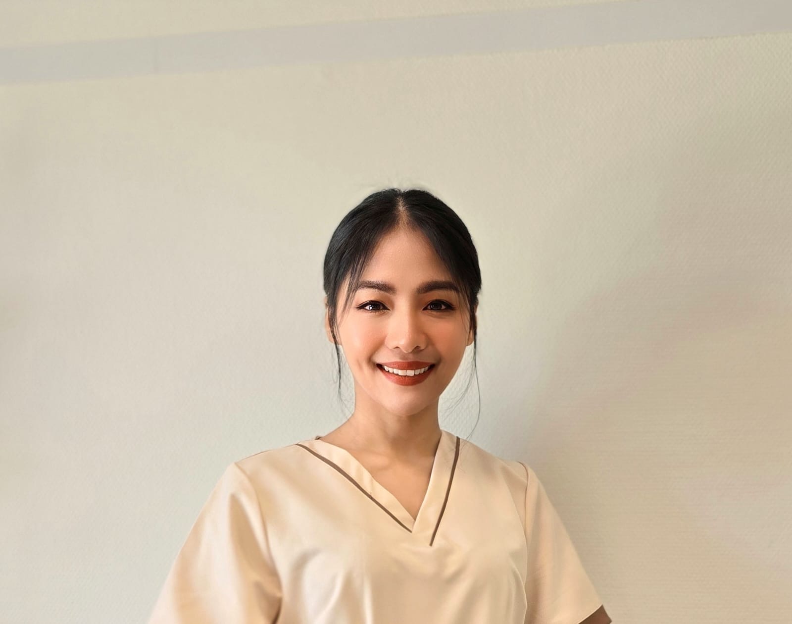 Kanoknuch Upree (Fon) (THAI, EN)